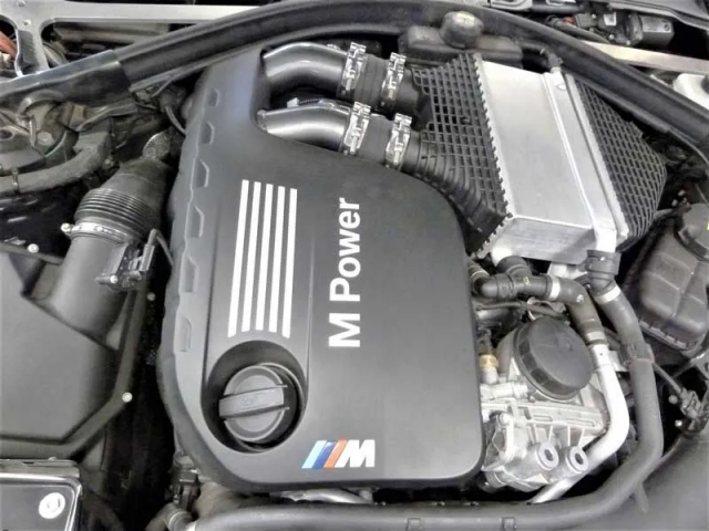 AEM Charge Pipe Kit, Gunmetal Gray (2015-2020 BMW M3 & M4) - Click Image to Close