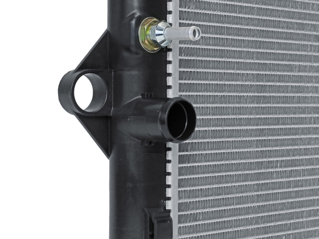 aFe POWER BLADERUNNER OER SERIES Radiator (2007-2014 Toyota FJ Cruiser 4.0L V6)