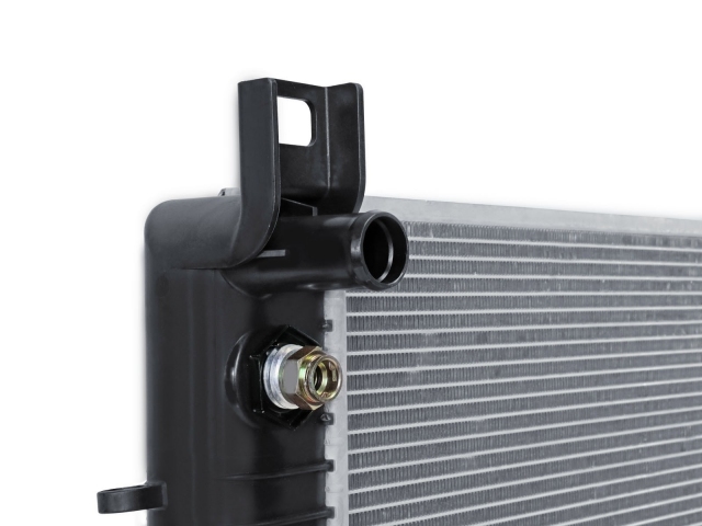 aFe POWER BLADERUNNER OER SERIES Radiator (1999-2013 GM Truck & SUV V8)