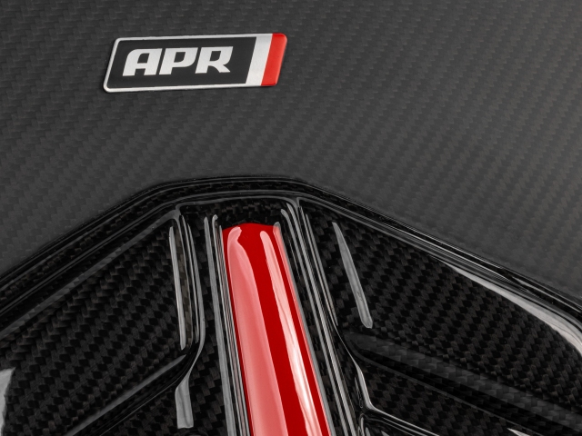 APR Carbon Fiber Engine Cover (2019-2024 Audi Q7, S Q7, Q8, S Q8, RS Q8 & Porsche Cayenne)