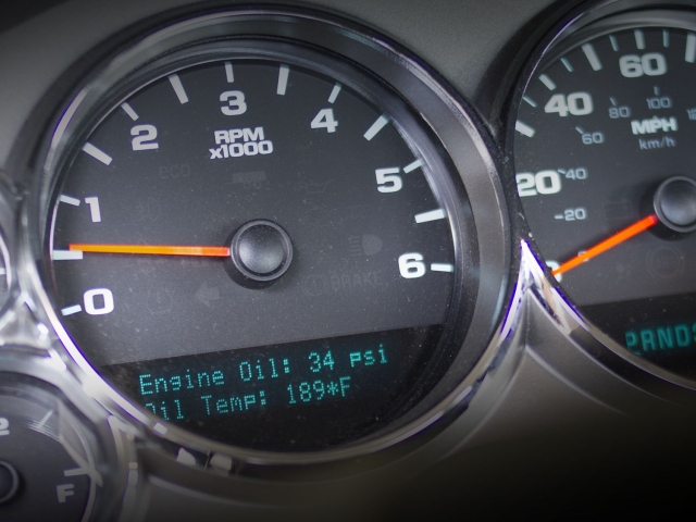 Auto Meter DASHCONTROL OBDII Display Controller (2007-2014 CHEVROLET & GMC)