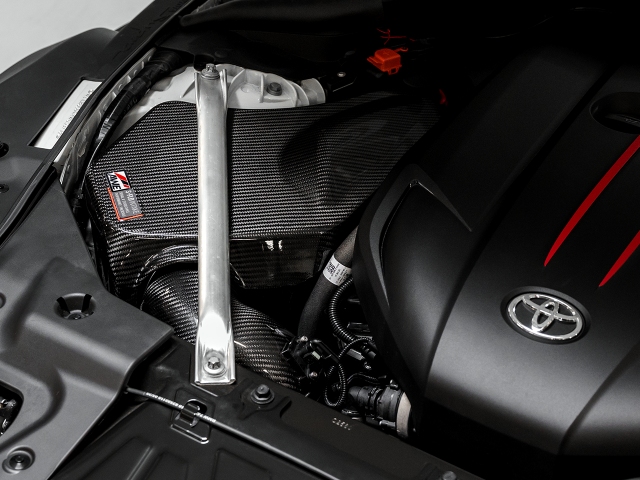 AWE-TUNING S-FLO Carbon Intake Lid (2020-2021 GR Supra 3.0T)