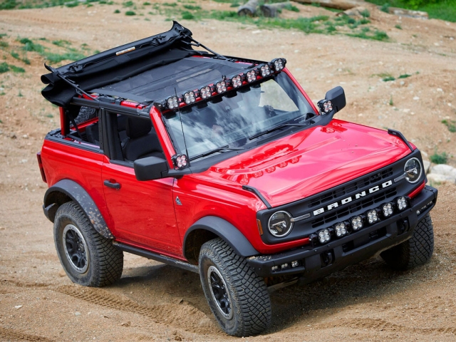 baja designs XL Linkable Roof Bar Kit w/ Uplifter Wiring Style (2021-2022 Ford Bronco) - Click Image to Close