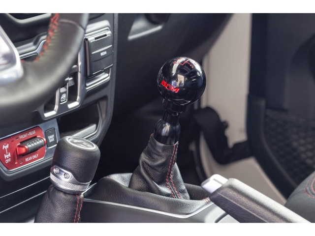 B&M PRECISION SPORTSHIFTER (2018 Wrangler JL & JLU)