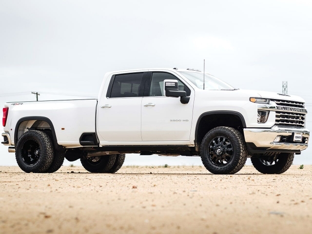 COGNITO 3-Inch Premier Leveling Kit w/ FOX PSRR 2.0 Shocks (2020-2025 Chevrolet Silverado & GM Sierra 2500HD & 3500 HD)