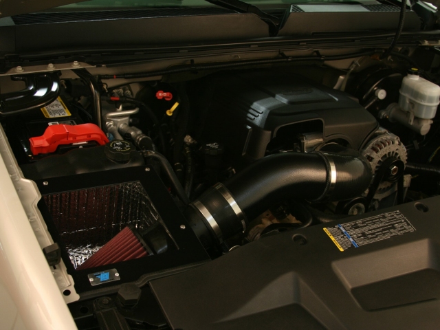 COLD AIR INDUCTIONS Cold Air Intake, Black (2007-2008 GM Truck & SUV 4.8L, 5.3L, 6.0L & 6.2L V8) - Click Image to Close