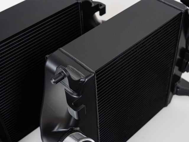 CSF High-Performance Intercooler System, Thermal Dispersion Cerakote Finish (2020-2024 Audi S Q7 & S Q8)