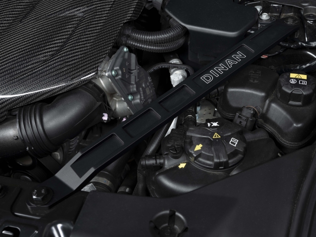 DINAN Strut Tower Braces (2019-2023 BMW Z4 SDrive30i & M40i)