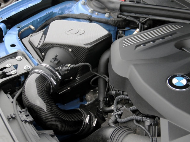 DINAN Carbon Fiber Cold Air Intake (BMW 230i F22 & F23, 330i F30, F31 & F34 & 430i F32, F33 & F36)