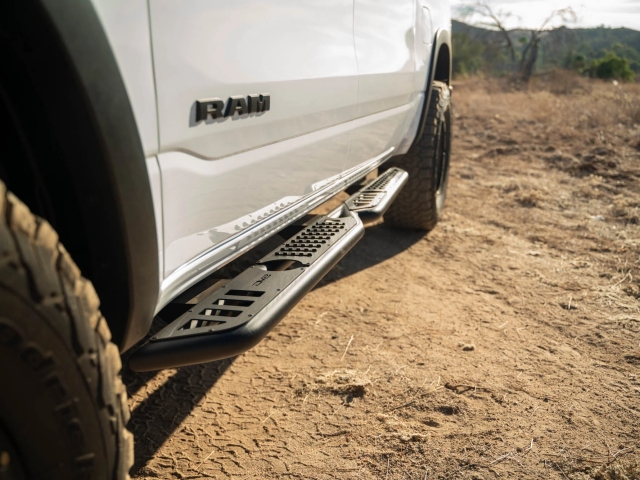 DV8 OE PLUS Side Steps (2019-2024 RAM 1500)