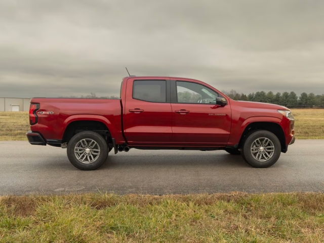 FLOWMASTER FLOWFX "HIGH CLEARANCE" Cat-Back Exhaust w/ Black Tips (2023-2024 Chevrolet Colorado & GMC Canyon)