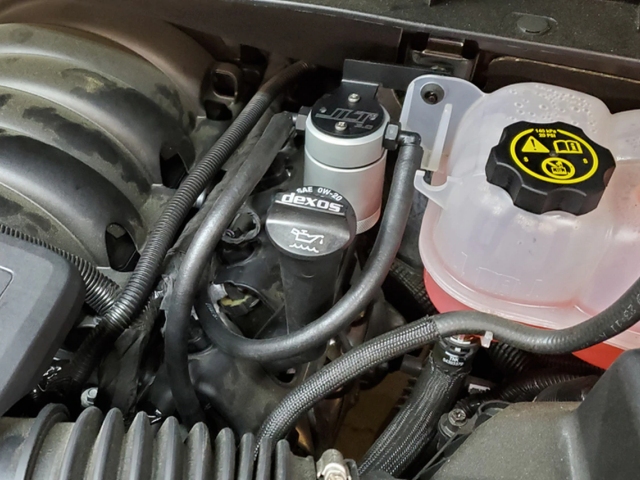 J&L OSC Oil Separator 3.0 Driver Side (2019 GM Truck & SUV 5.3L & 6.2L V8) - Click Image to Close