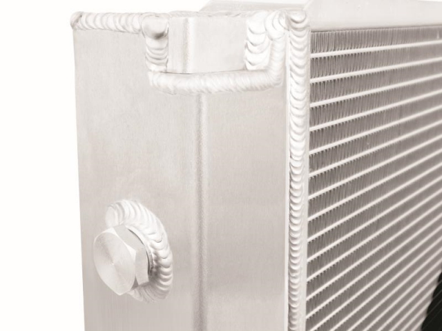 MISHIMOTO X-LINE Performance Aluminum Radiator (1988-1999 BMW E30 & E36)