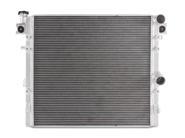 MISHIMOTO Performance Aluminum Radiator (Jeep Wrangler JK & JKU HEMI)