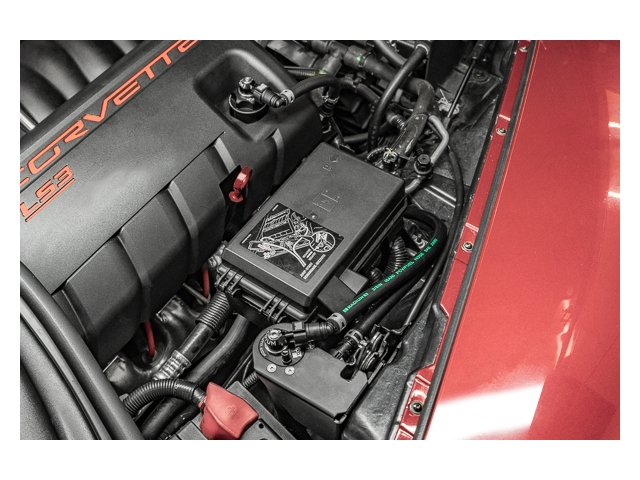 radium ENGINEERING Catch Can Kit, CCV, Fluid Lock (2005-2013 Chevrolet Corvette 6.0L LS2, 7.0L LS7 & 6.2L LS3 & LS9) - Click Image to Close