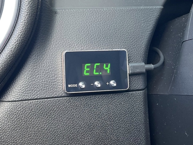 raxiom Axial SpeedForm Series Throttle Controller (2019-2024 Chevrolet Silverado 1500)