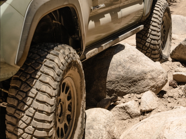 ROCK SLIDE Rock Sliders (2005-2023 Toyota Tacoma)