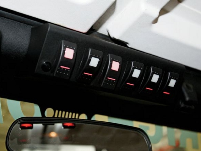 sPOD the Source LT POWER DISTRIBUTION MODULE (2018-2025 Jeep Wrangler JL & JLU & Gladiator JT 3.6L PENTASTAR V6)
