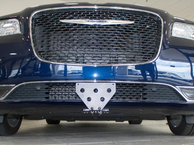 STO N SHO Detachable Front License Plate Bracket (2015-2019 Chrysler 300)