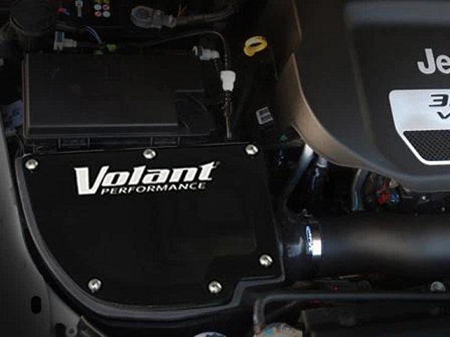 Volant Closed Box Air Intake w/ PowerCore Filter (2012-2018 Jeep Wrangler JK & JKU) - Click Image to Close