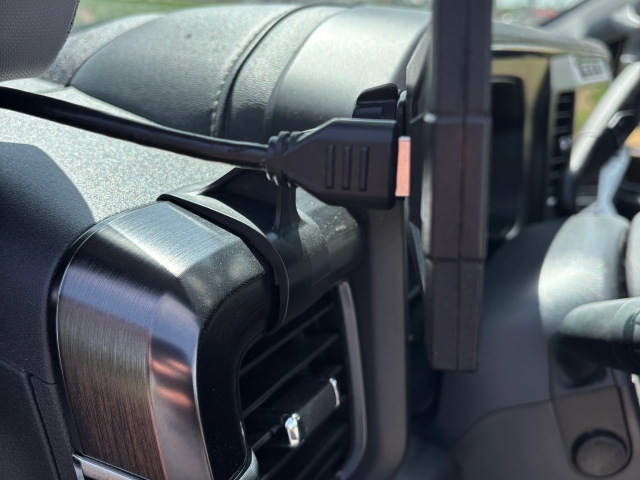 EDGE DISPLAY MOUNT (2021-2025 Ford F-150 & 2023-2025 F-250 SUPER DUTY) - Image 3
